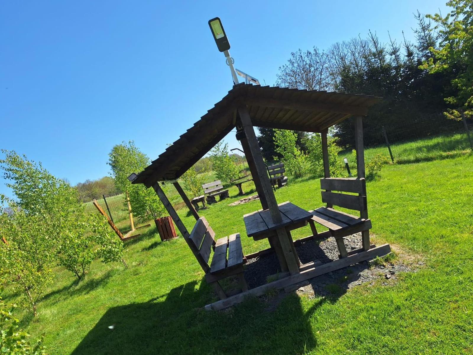 Camping, Zabierz Wlasny Namiot Kameralne Pole Namiotowe Z Basenem Kinem Plenerowym Miejscem Na Ognisko I Placem Zabaw Zywe Zwierzeta Agroturystyka Giebultow  Exterior photo